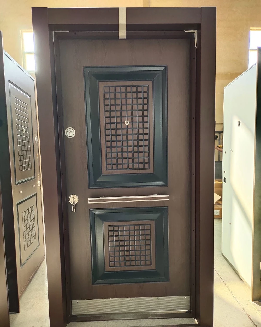 Siyah Klasik Panel